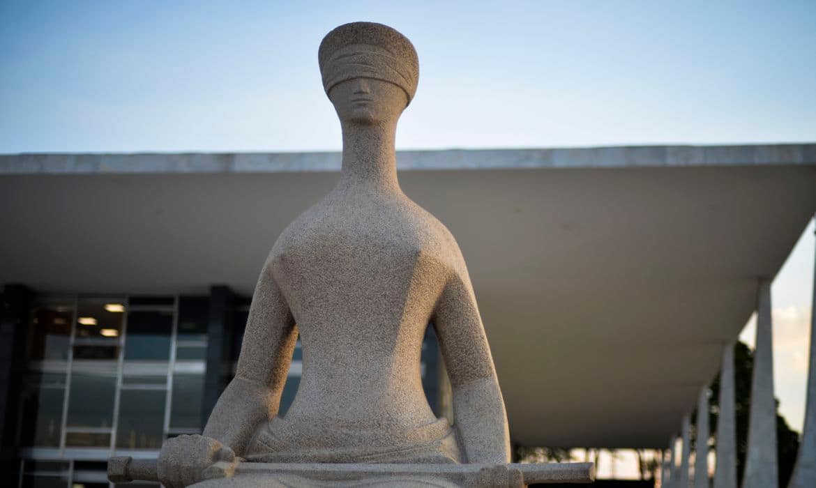 Mendonça autoriza rastreamento de bens de Vorcaro no exterior
