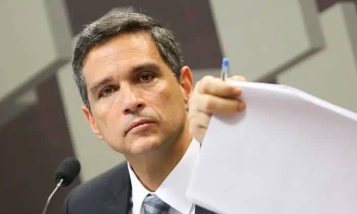 Erros de Roberto Campos Neto elevaram o dólar