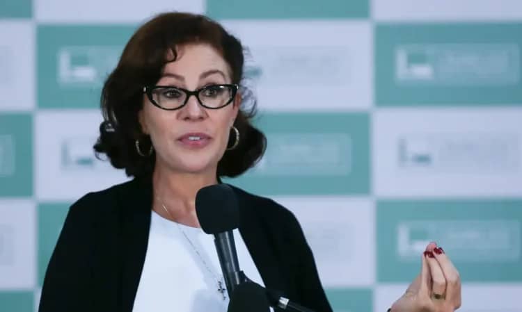 Moraes Vota por Condenar Zambelli a 10 Anos de Prisão