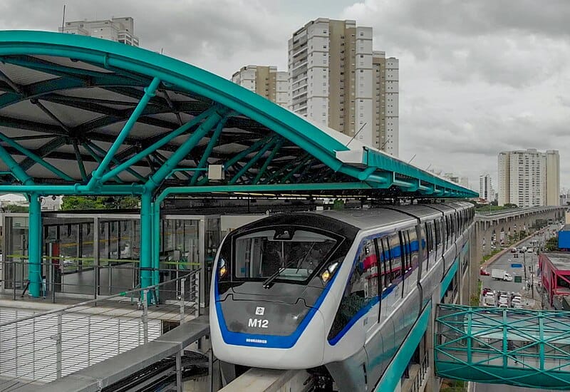 Novo trem autônomo importado da China da Linha 15-Prata do Metrô de São Paulo chega ao Brasil